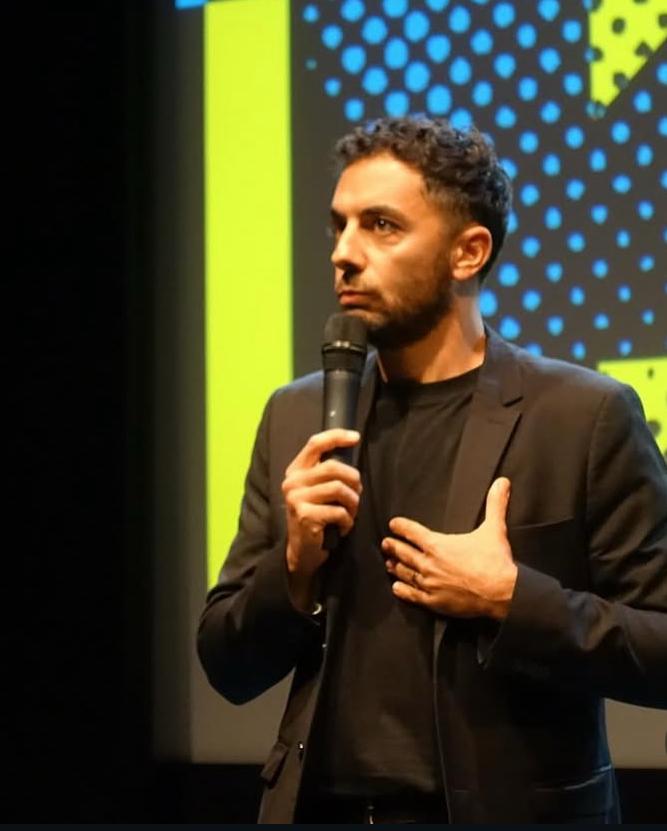 Dario Leone sul palco
